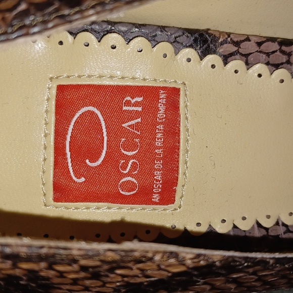 Oscar de la Renta snakeskin heels, sz 8, like new, never worn - Picture 7 of 7